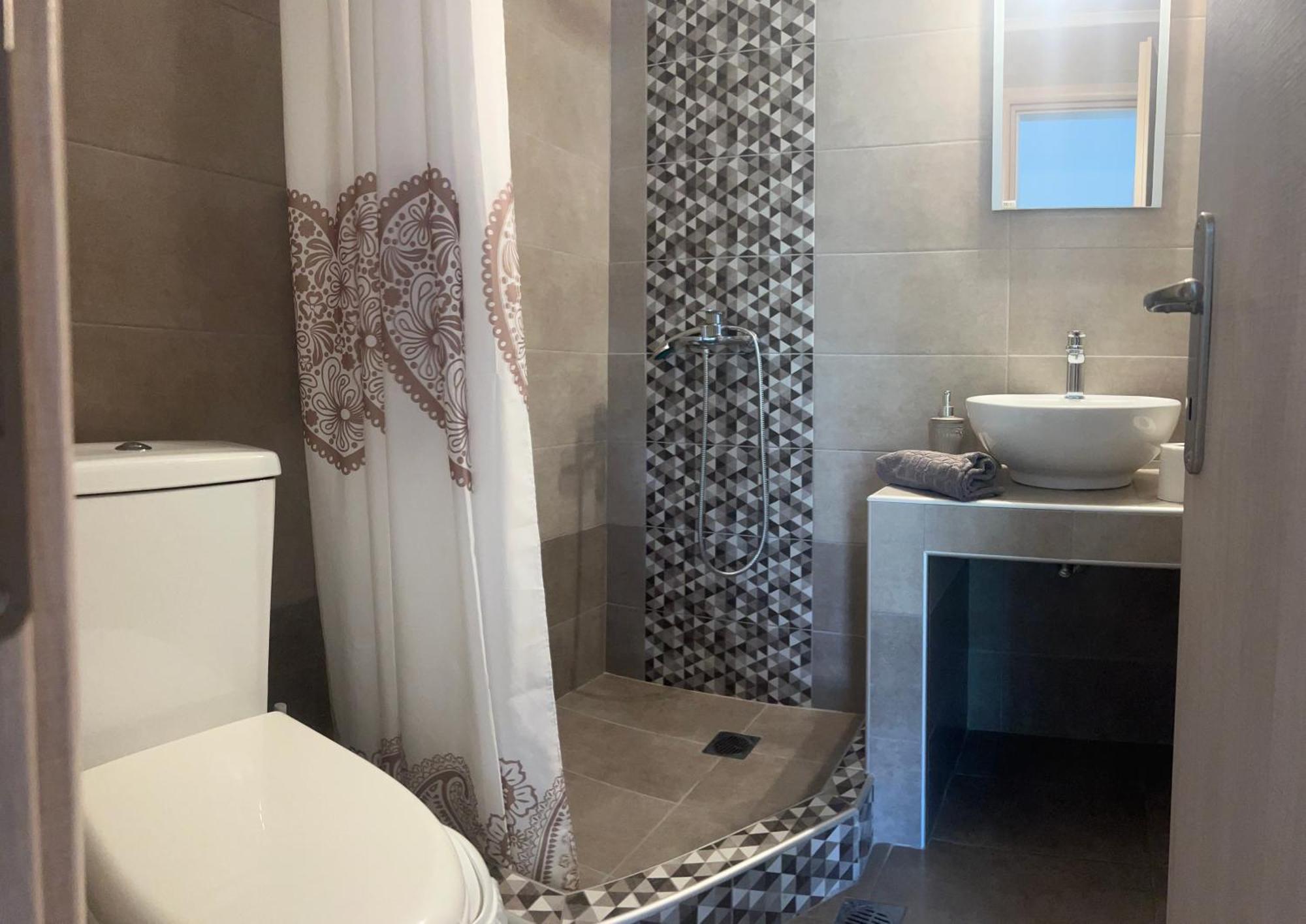 Villa Kostas Accommodations - Nea Vrasna Bagian luar foto